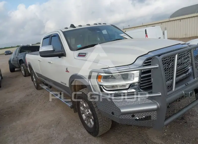 2021 RAM 3500 фото