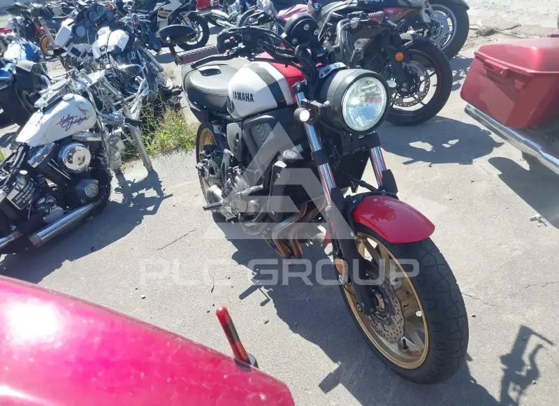 2021 Yamaha XSR700 photo