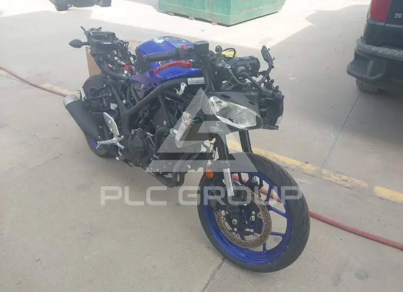 2021 Yamaha YZFR3 фото