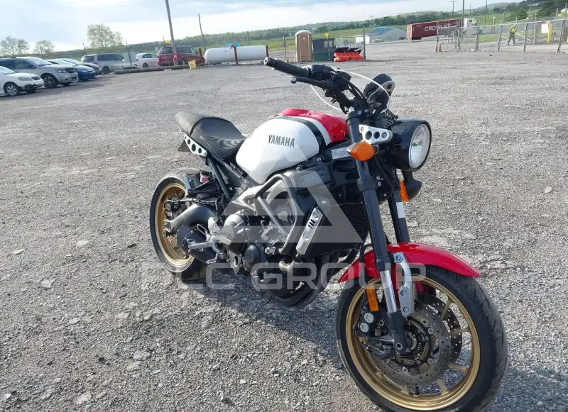 2021 Yamaha XSR900 photo