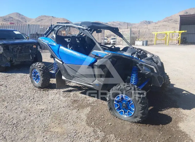 2021 Can-AM MAVERICK фото