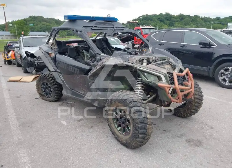 2021 Can-AM MAVERICK фото