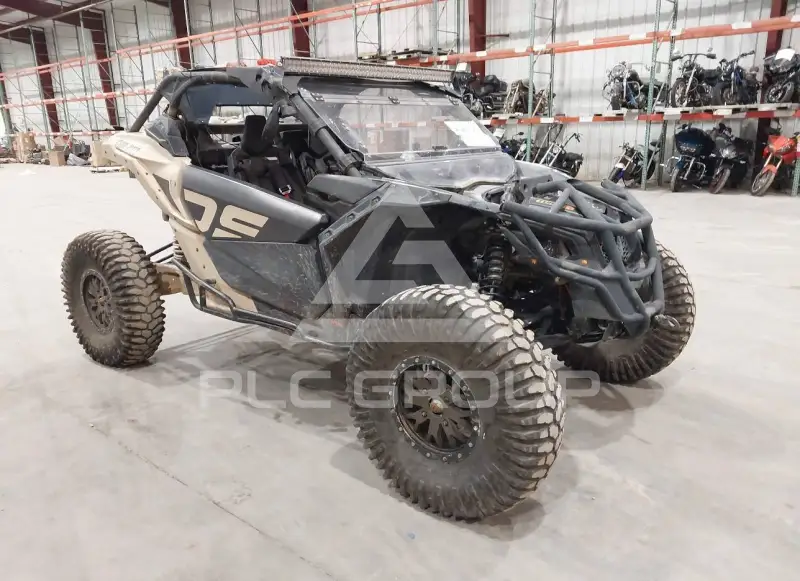 2021 Can-AM MAVERICK фото