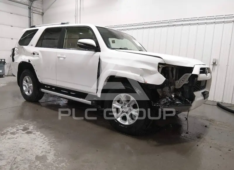 2021 Toyota 4 RUNNER фото