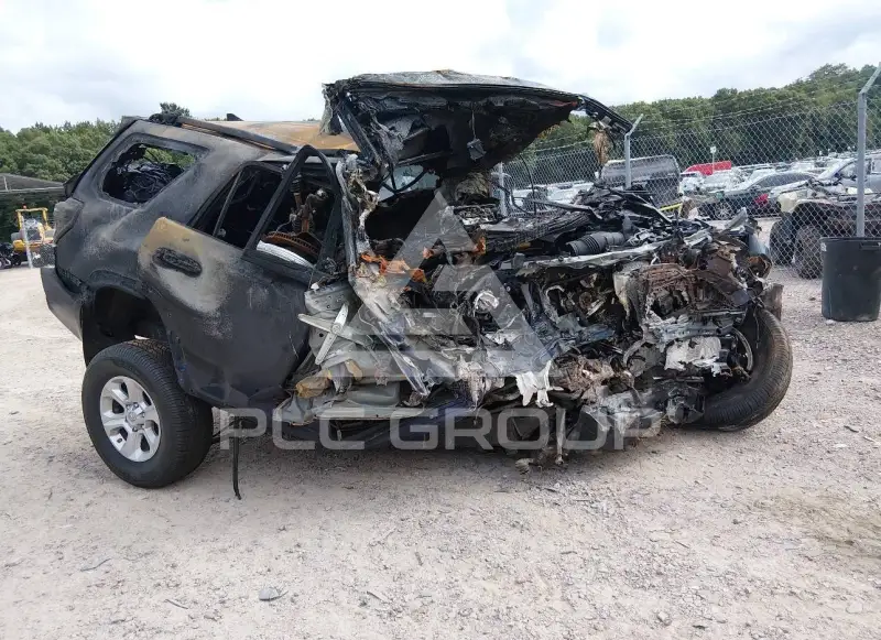2021 Toyota 4 RUNNER фото