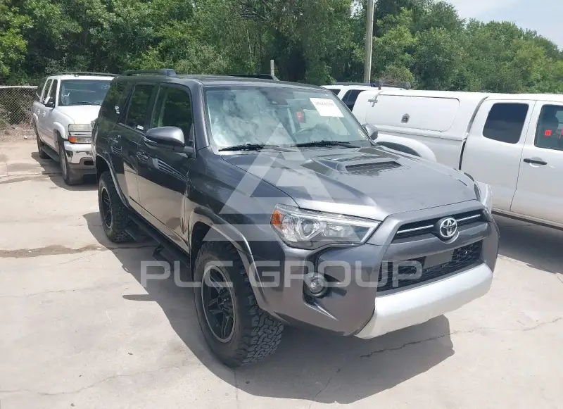 2021 Toyota 4 RUNNER фото