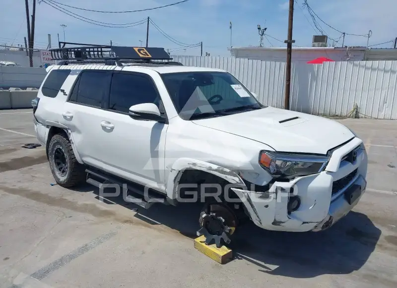 2021 Toyota 4 RUNNER фото