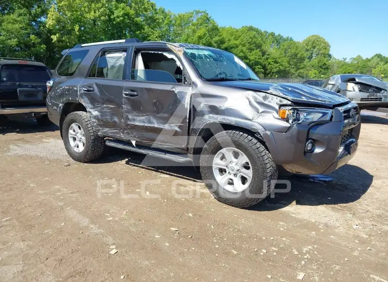 2021 Toyota 4 RUNNER photo