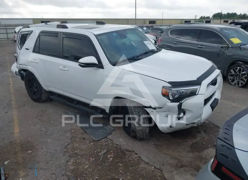 2021 Toyota 4 RUNNER фото