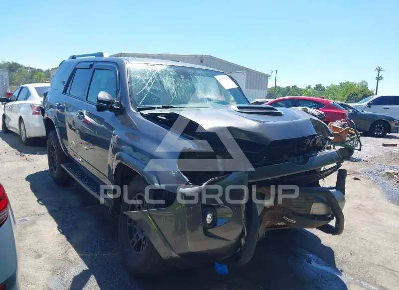 2021 Toyota 4 RUNNER фото