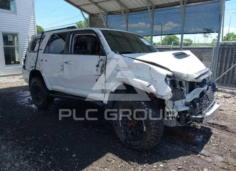 2021 Toyota 4 RUNNER фото