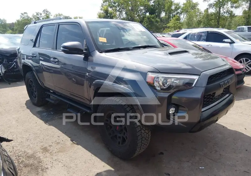2021 Toyota 4 RUNNER photo
