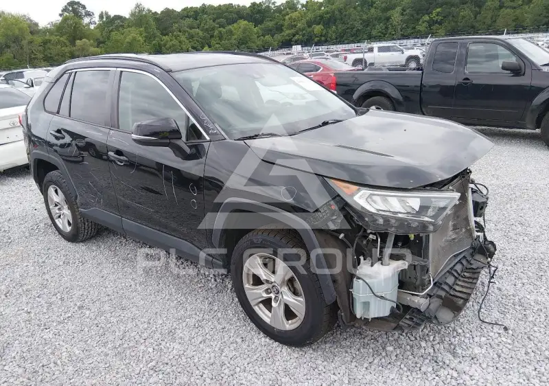 2021 Toyota RAV4 фото