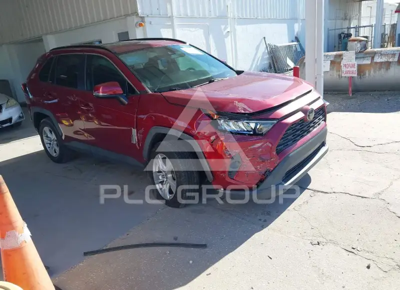 2021 Toyota RAV4 фото