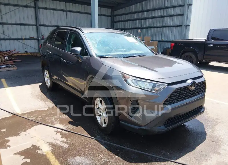 2021 Toyota RAV4 фото