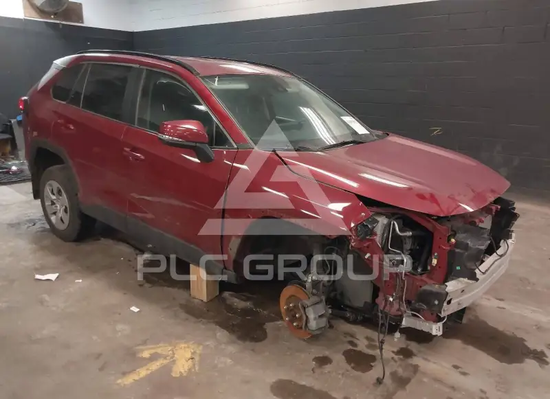 2021 Toyota RAV4 фото