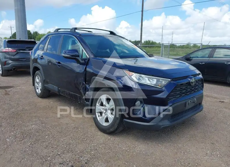 2021 Toyota RAV4 фото