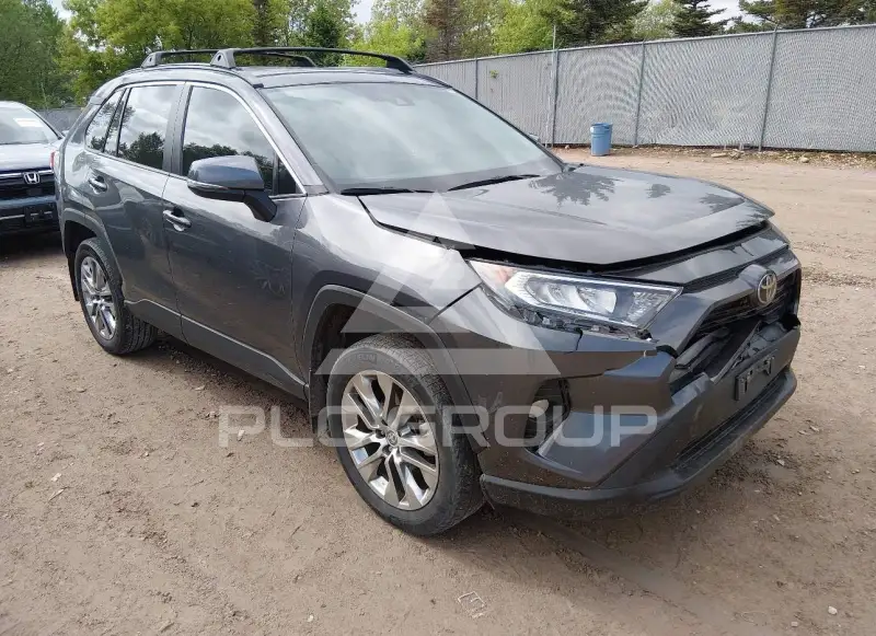 2021 Toyota RAV4 фото