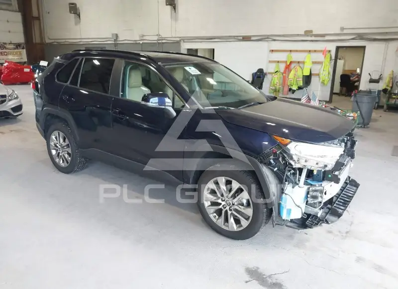2021 Toyota RAV4 photo