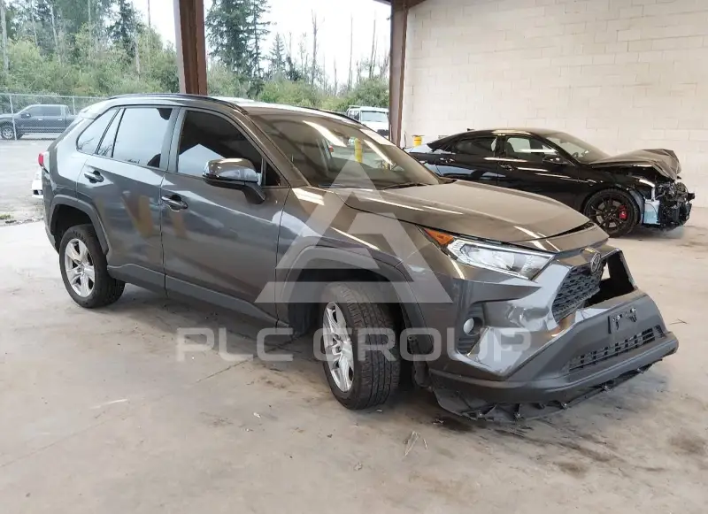 2021 Toyota RAV4 фото