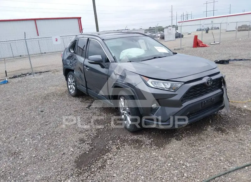 2021 Toyota RAV4 photo