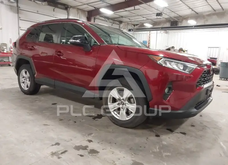 2021 Toyota RAV4 фото