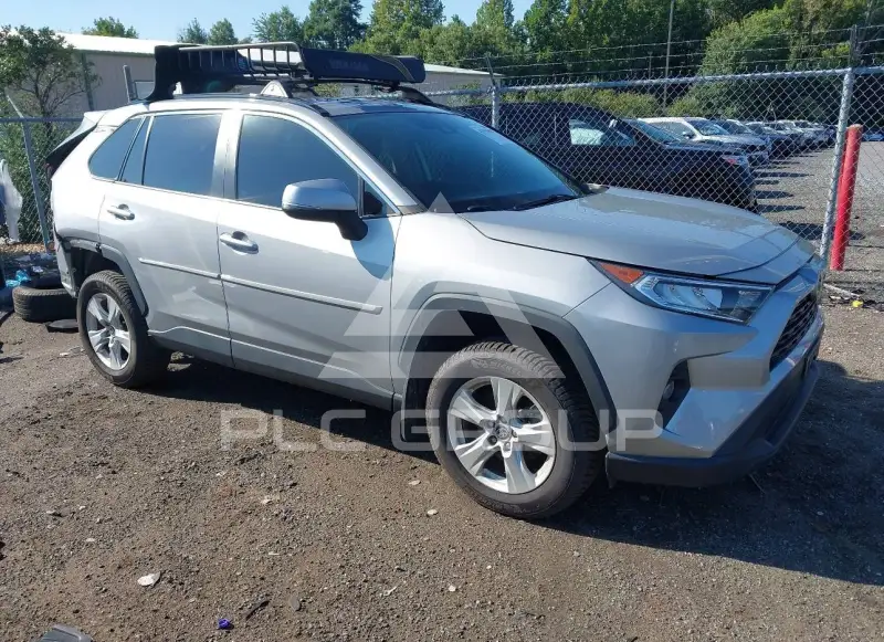 2021 Toyota RAV4 photo