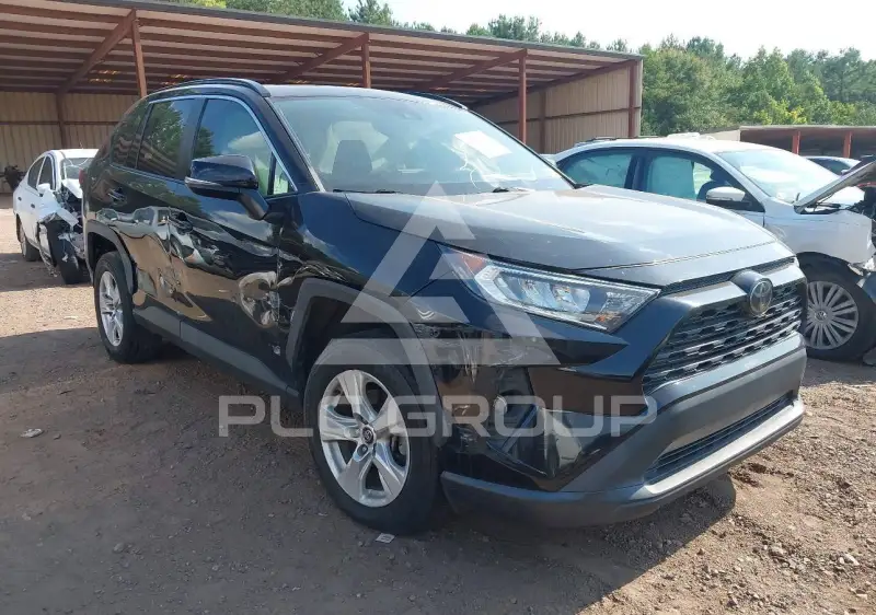 2021 Toyota RAV4 фото