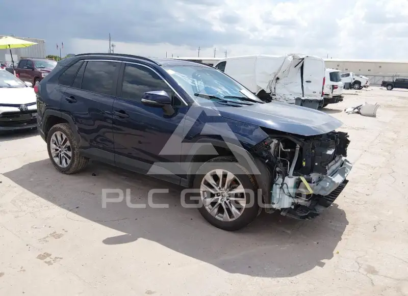 2021 Toyota RAV4 photo