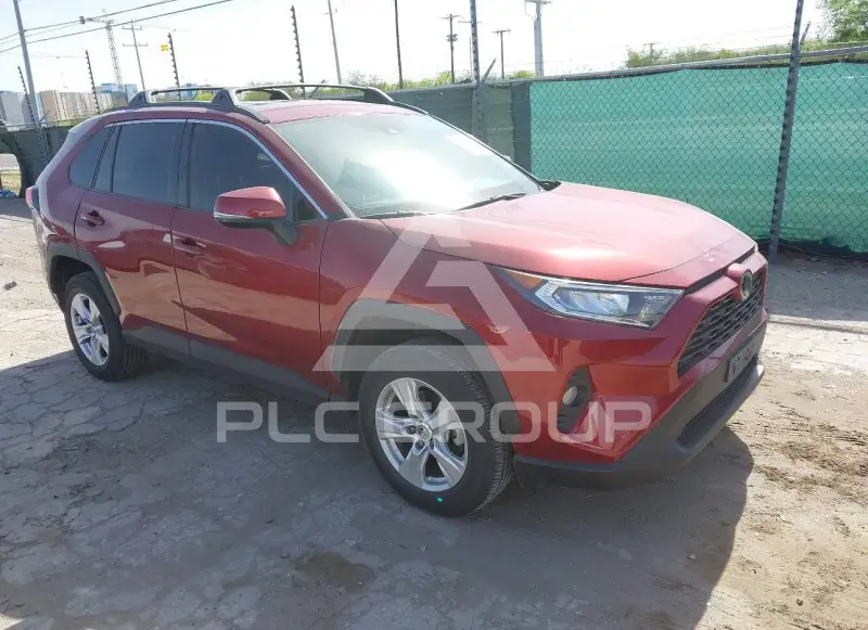 2021 Toyota RAV4 фото