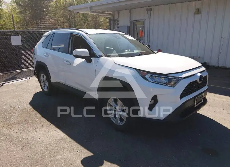 2021 Toyota RAV4 photo