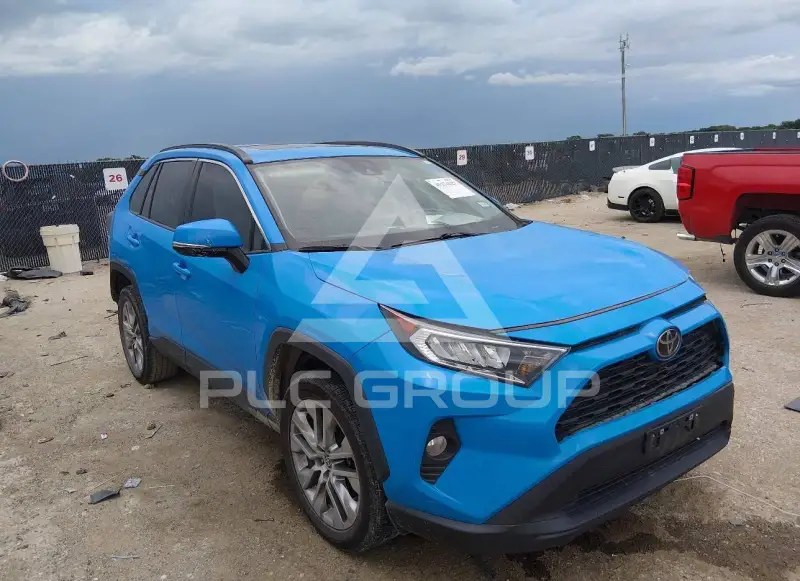 2021 Toyota RAV4 photo