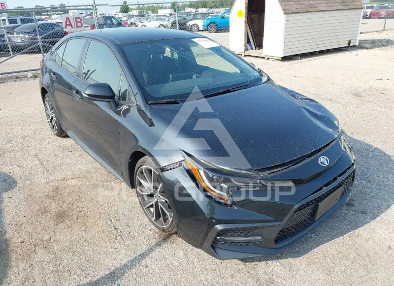 2021 Toyota COROLLA photo