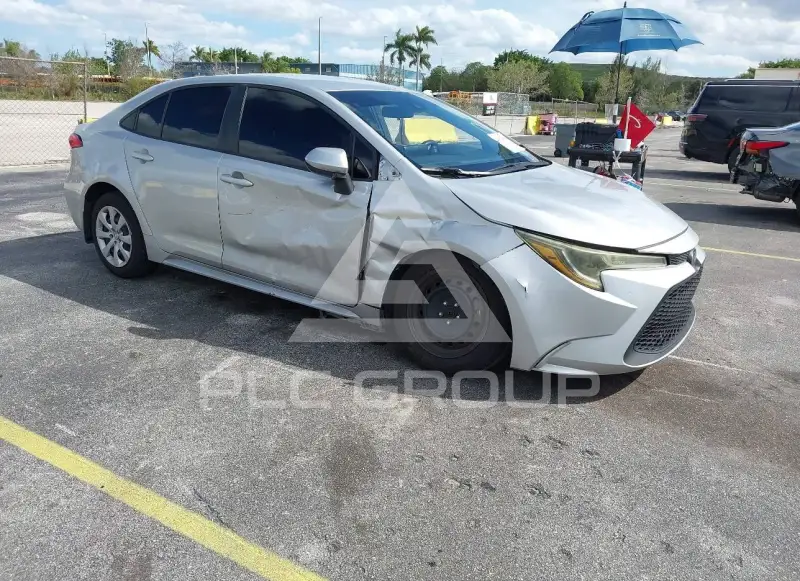 2021 Toyota COROLLA фото