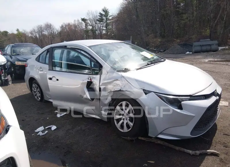 2021 Toyota COROLLA фото