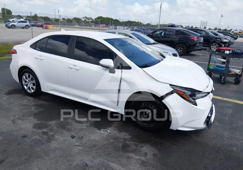 2021 Toyota COROLLA фото