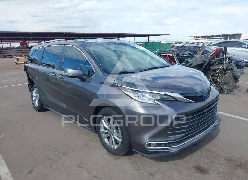 2021 Toyota SIENNA фото