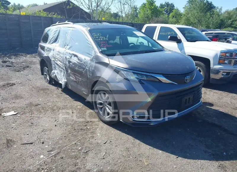 2021 Toyota SIENNA фото