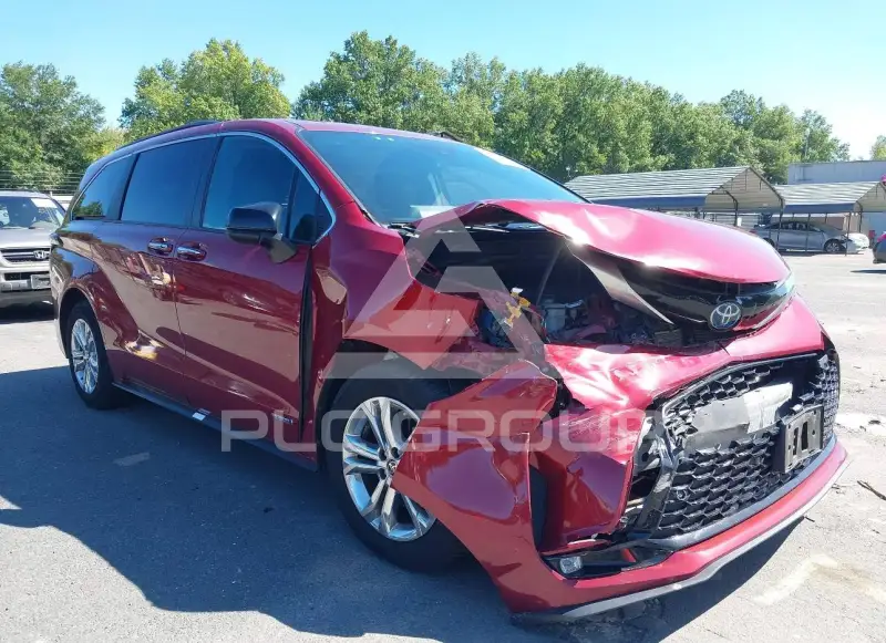 2021 Toyota SIENNA фото