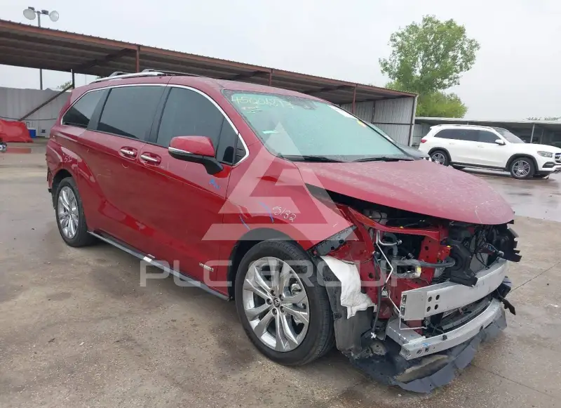 2021 Toyota SIENNA photo