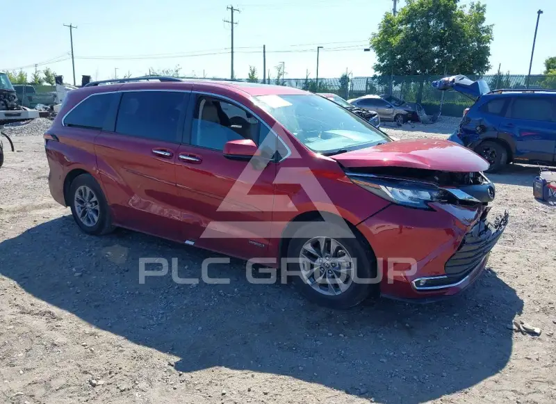 2021 Toyota SIENNA photo