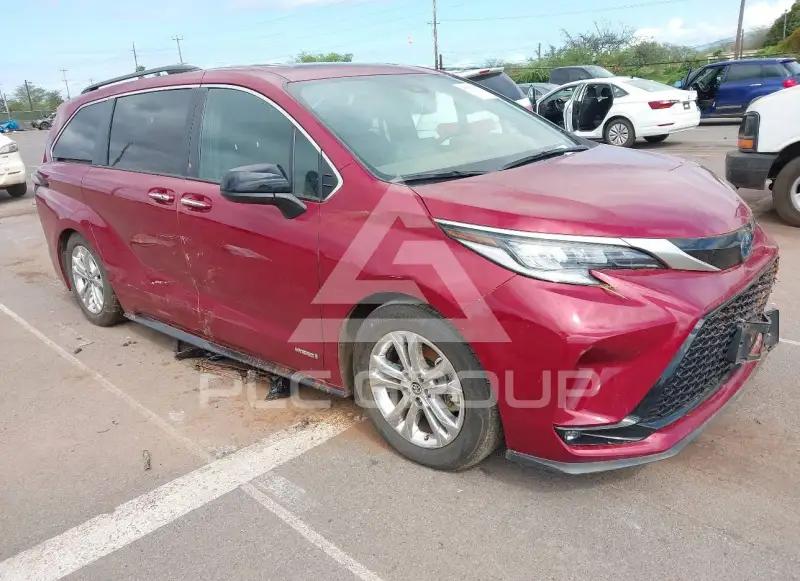 2021 Toyota SIENNA фото