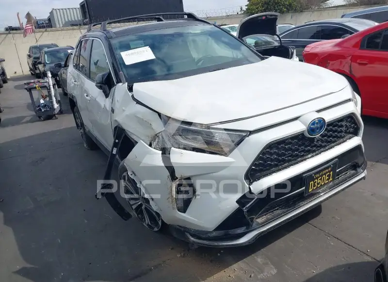 2021 Toyota RAV4 photo