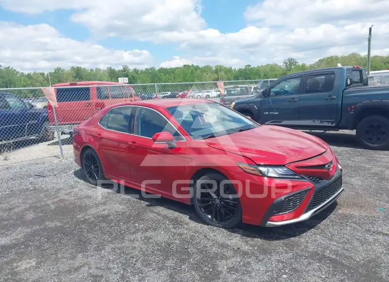 2021 Toyota CAMRY photo