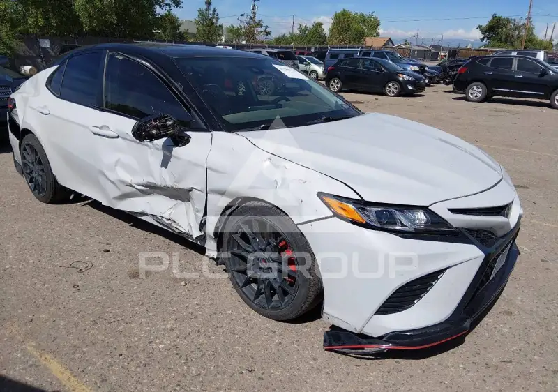 2021 Toyota CAMRY фото