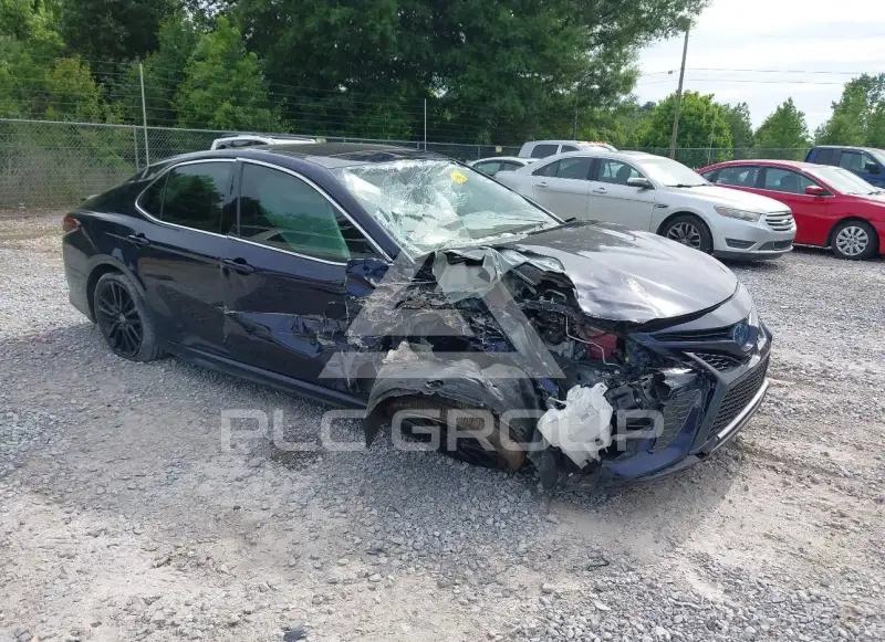 2021 Toyota CAMRY фото