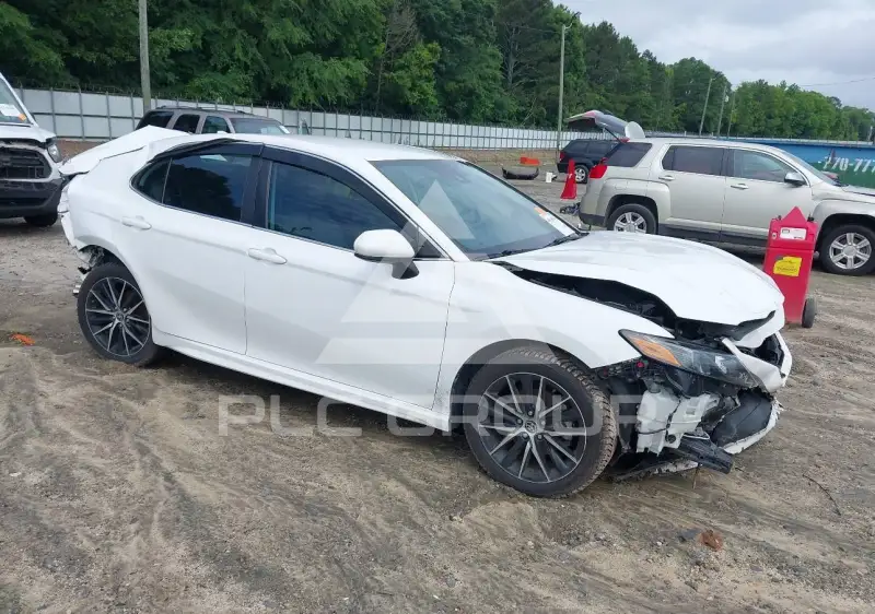 2021 Toyota CAMRY фото