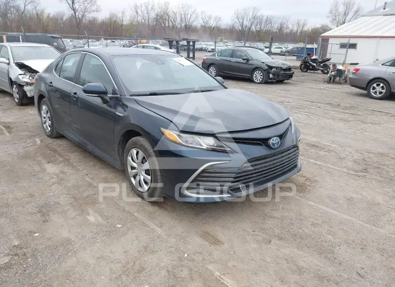 2021 Toyota CAMRY фото