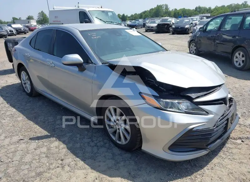 2021 Toyota CAMRY фото