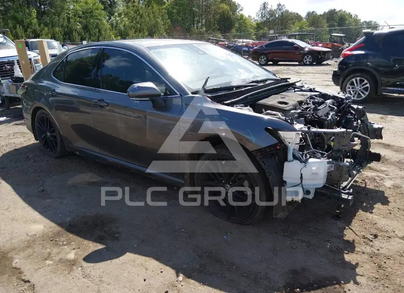 2021 Toyota CAMRY photo